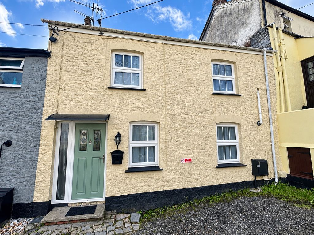 Edgecumbe Road